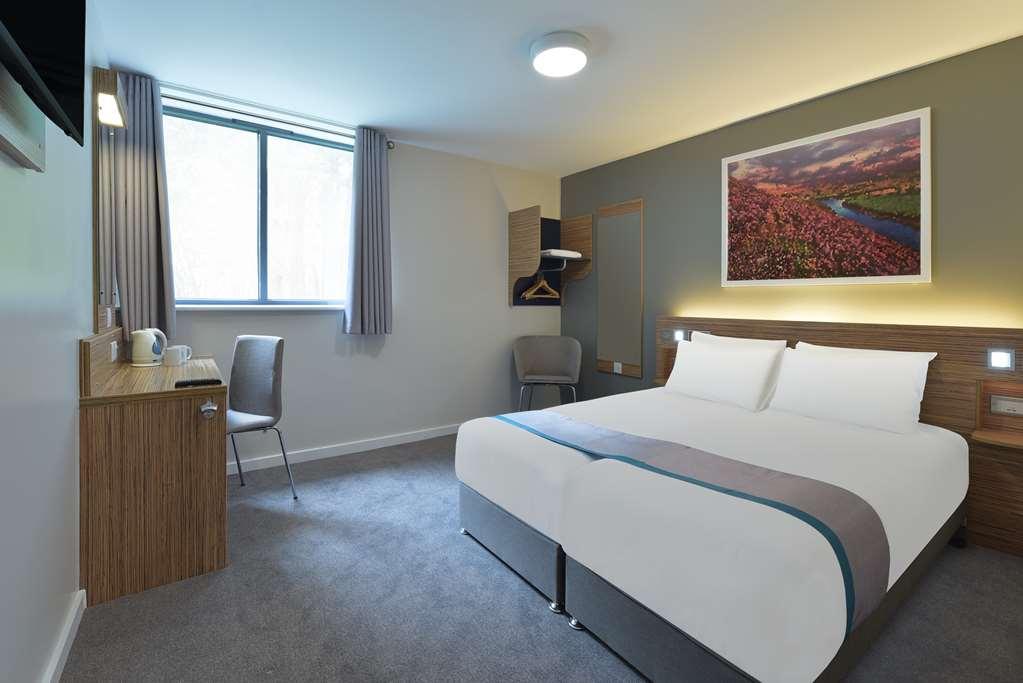 Mercure London Gatwick Airport Хорли Номер фото