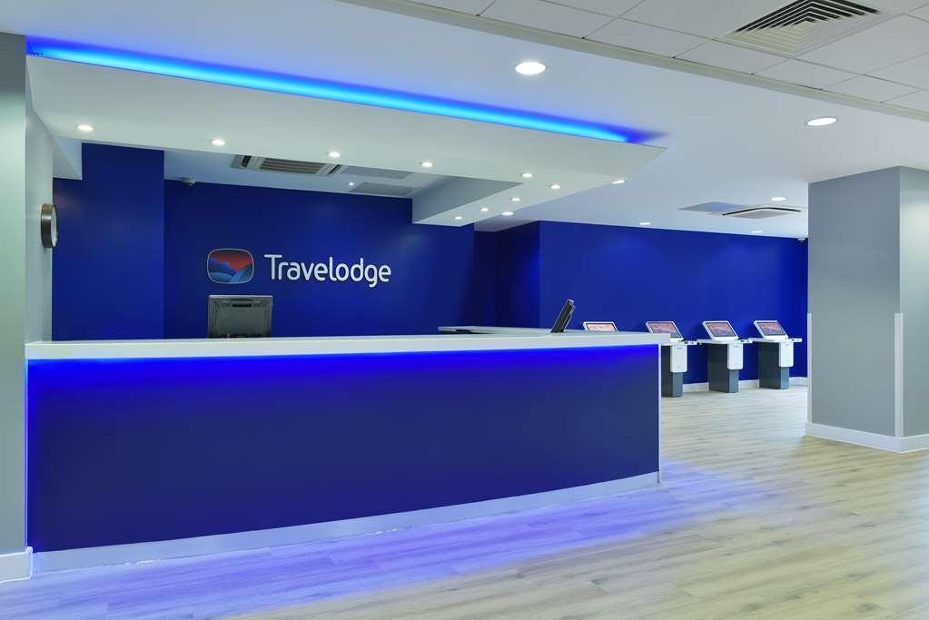 Mercure London Gatwick Airport Хорли Интерьер фото