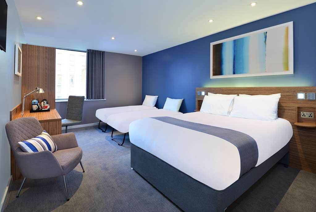 Mercure London Gatwick Airport Хорли Удобства фото