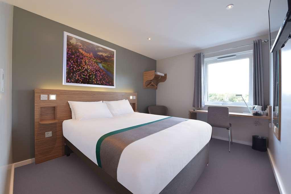 Mercure London Gatwick Airport Хорли Номер фото