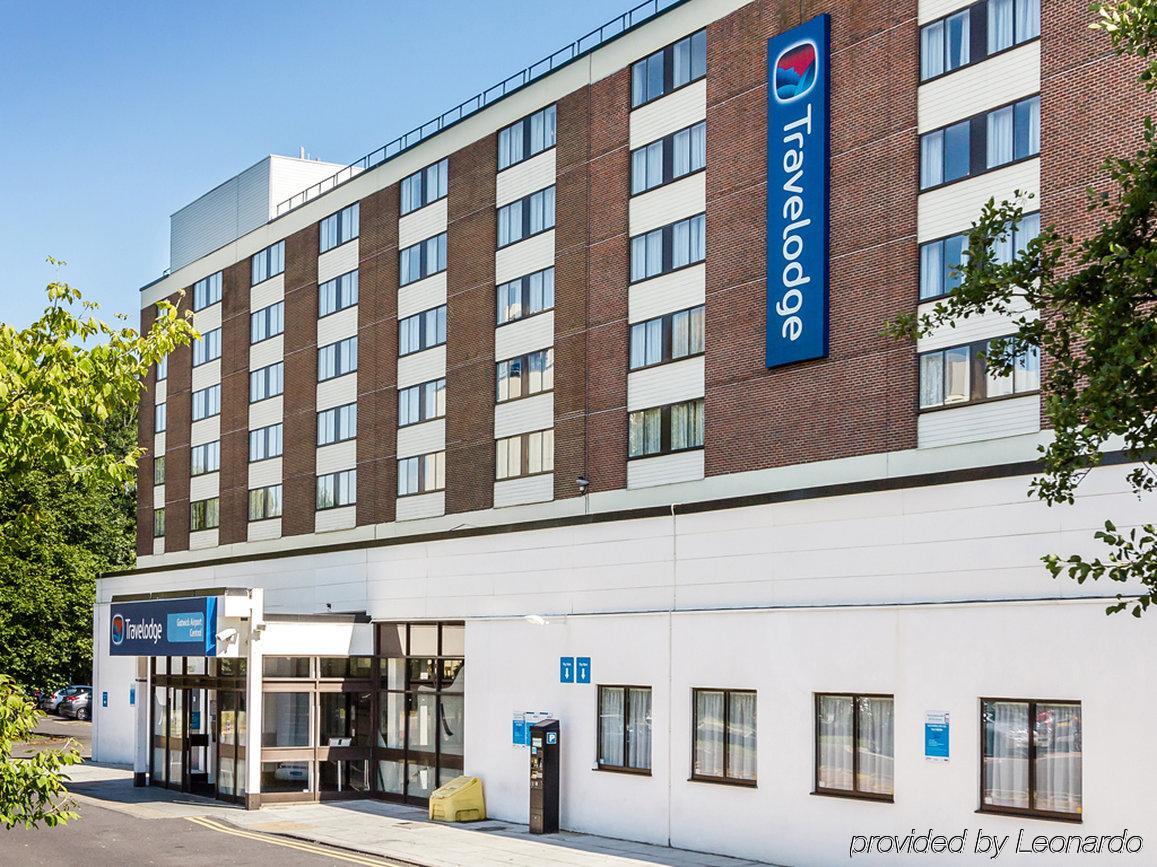 Mercure London Gatwick Airport Хорли Экстерьер фото